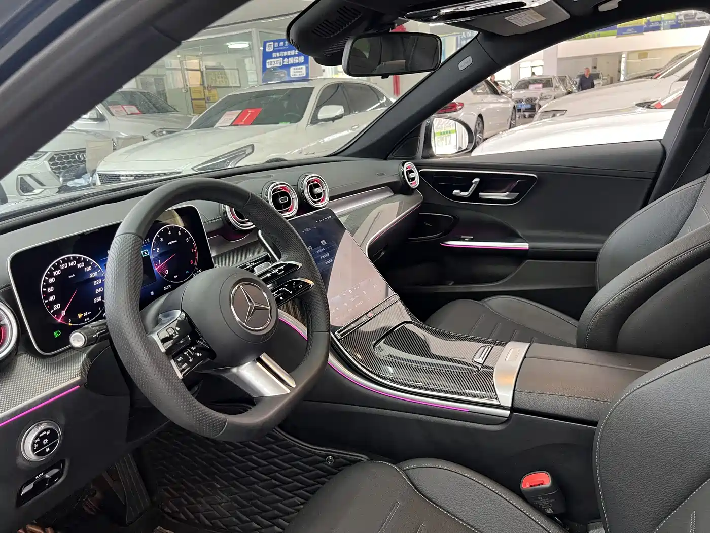 Mercedes-Benz C-Class 2023 C 260 L Sport фото 11