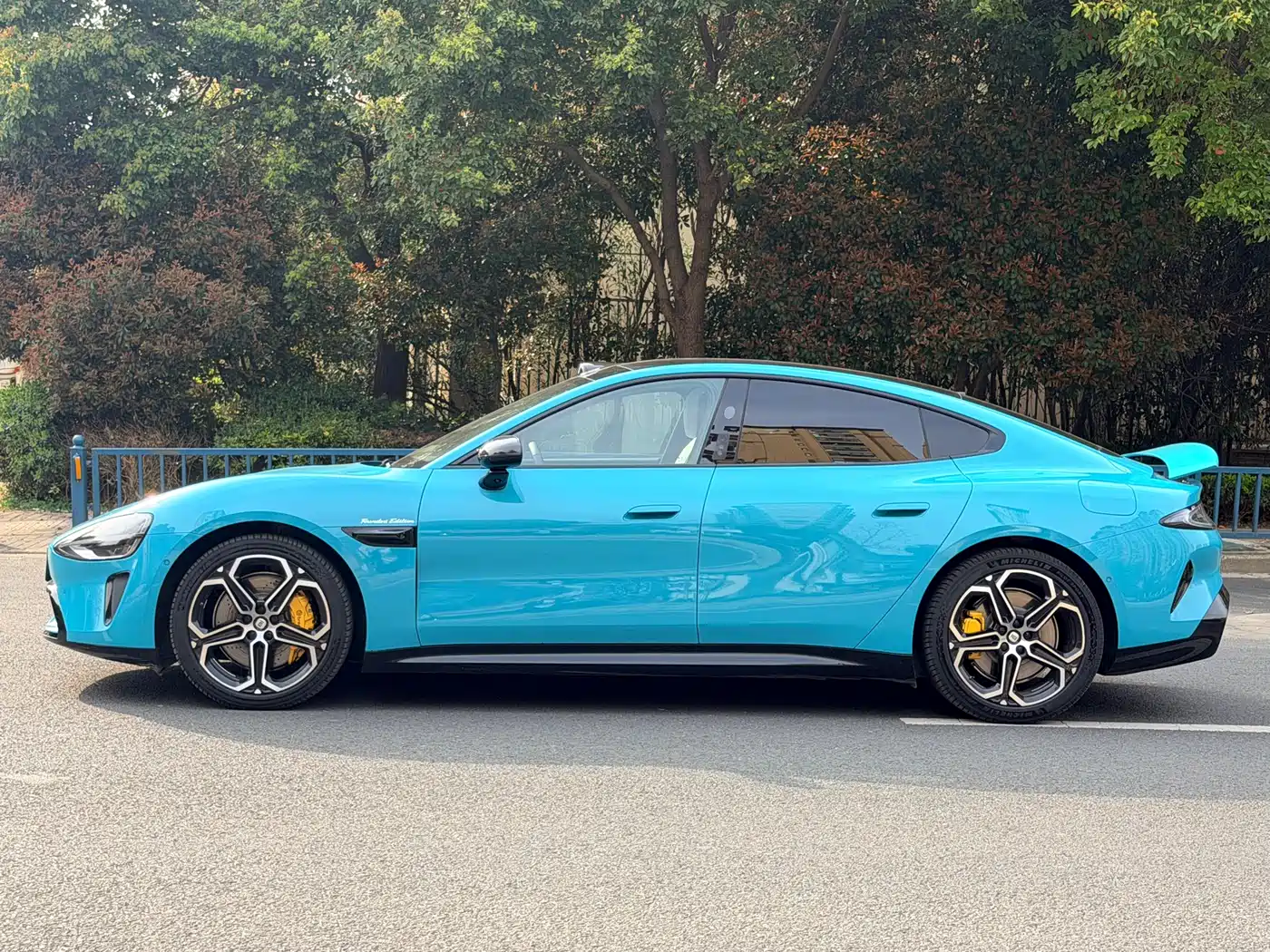 XIAOMI CAR XIAOMI SU7