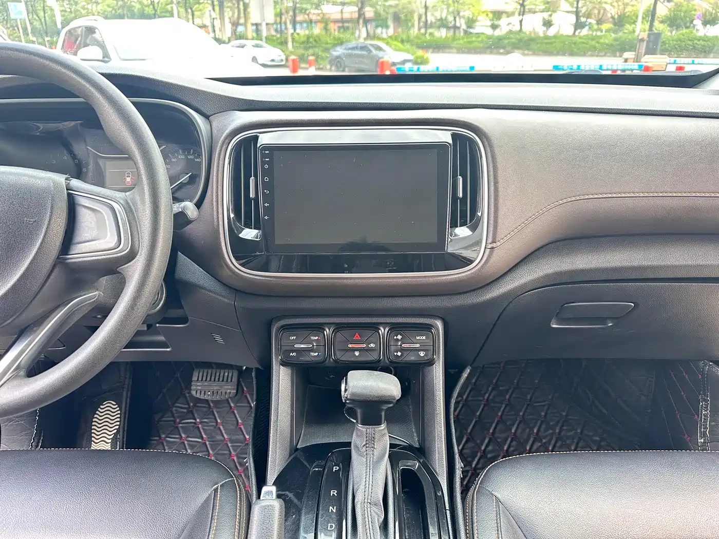 GAC Trumpchi Trumpchi GS3 2017 150N Automatic Comfort фото 14
