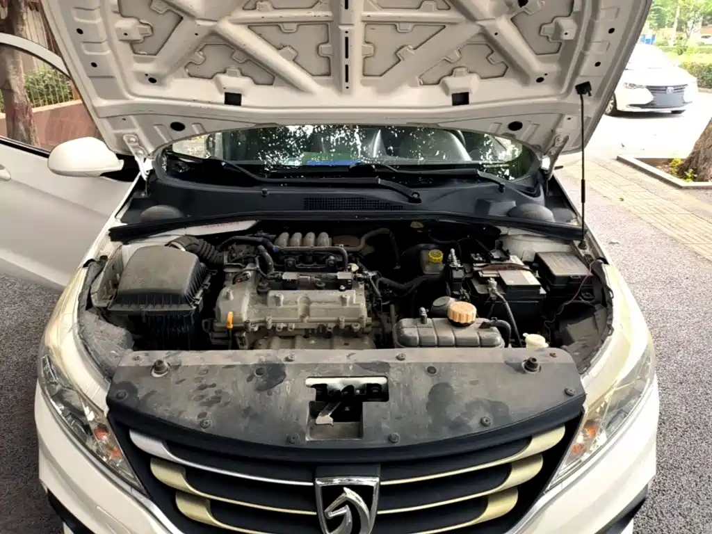 Baojun 310 2018 2016 1.2L Manual Comfort Model