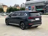 Photo 6 - Hyundai Custo
