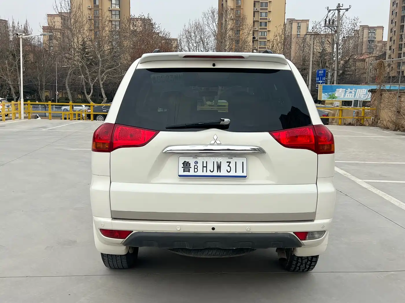 Mitsubishi Pajero Sport 2013 3.0L Automatic 2WD Luxury фото 9
