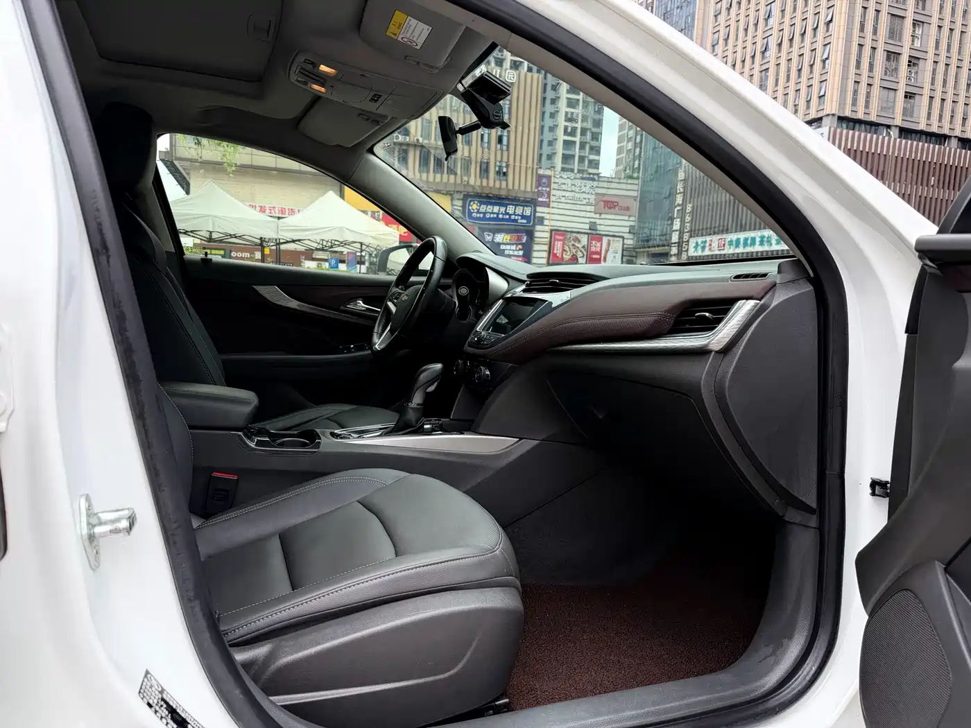 Chevrolet Malibu 2017 1.5T Automatic Luxury Edition фото 10