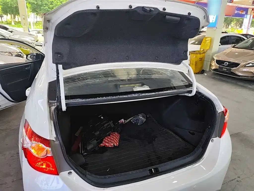 Toyota Levin 2014 1.6G-L CVT Premium Edition фото 19