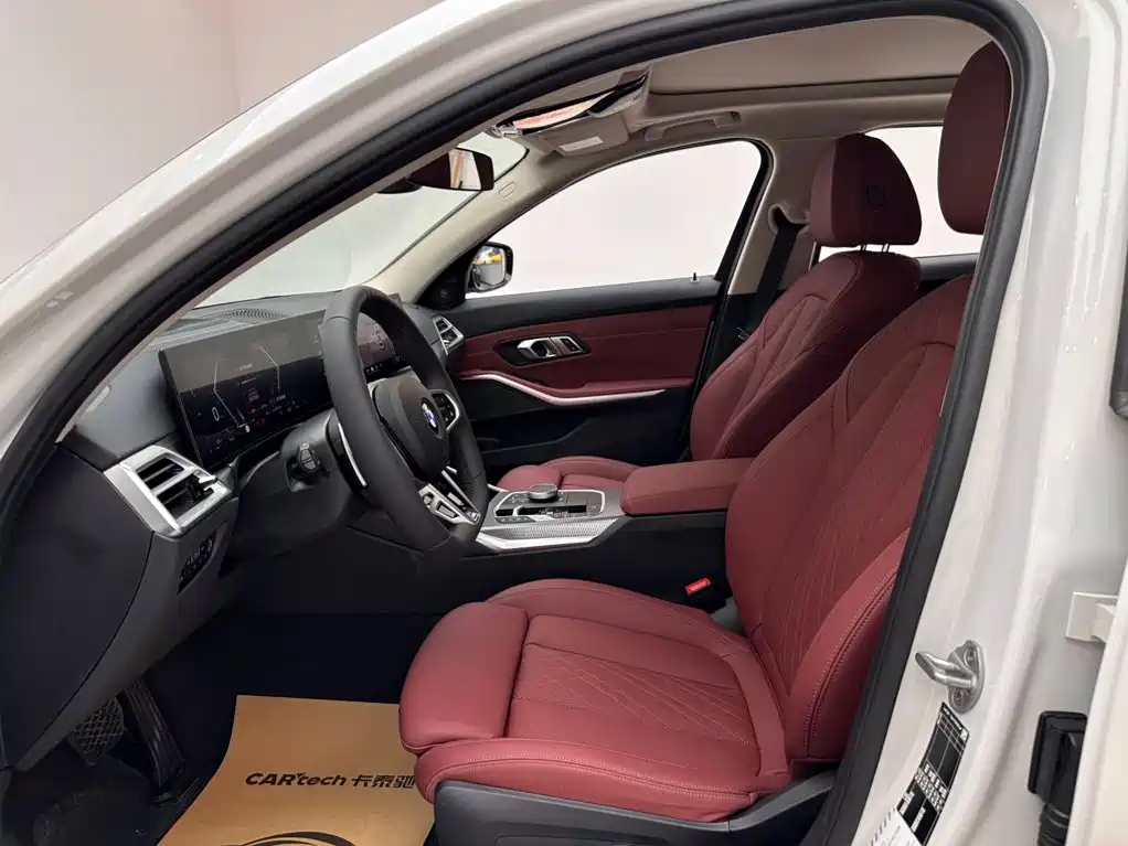 Фото 8 - BMW 3 Series