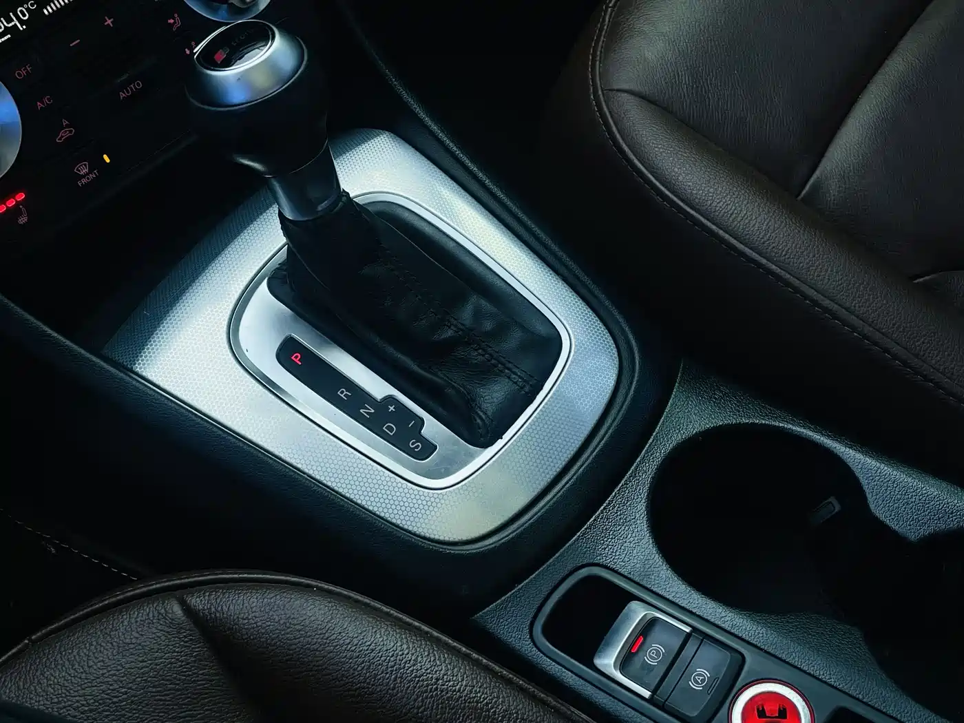 Audi Q3 2013 35 TFSI Comfort фото 8
