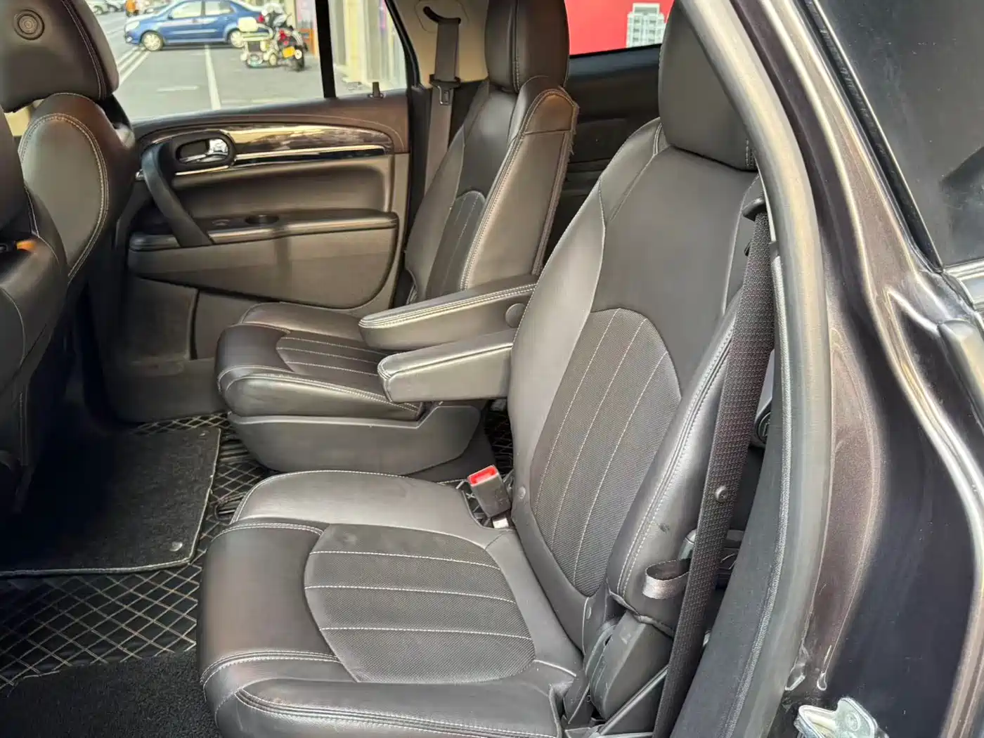 Buick Enclave 2014 3.6L 2WD Elite Comfort фото 20