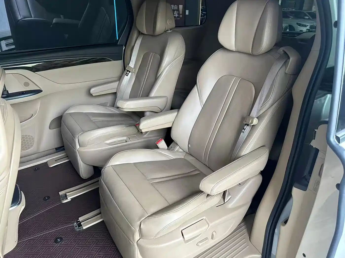 Buick GL8 2018 ES 28T Luxury Type China VI фото 10