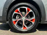 Photo 14 - Lynk & Co 02