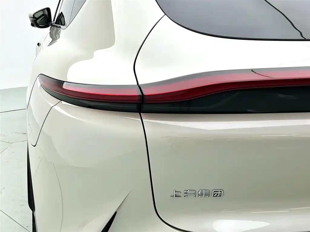 ZHIJI AUTOMOBILE ZHIJI LS7