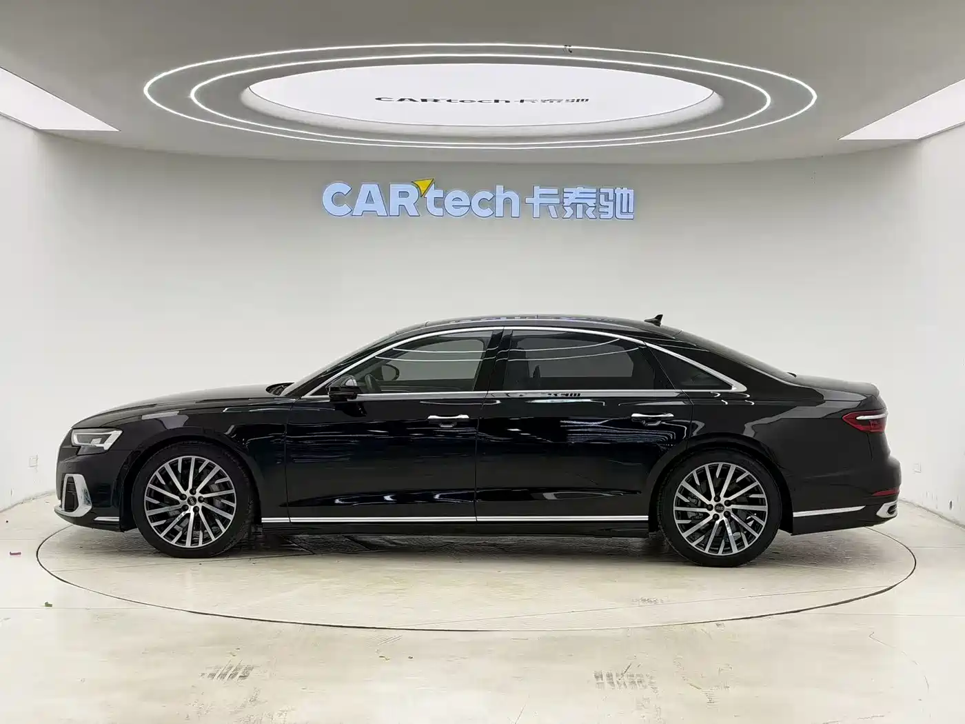 Audi A8 2024 Model A8L 55 TFSI quattro Flagship фото 4