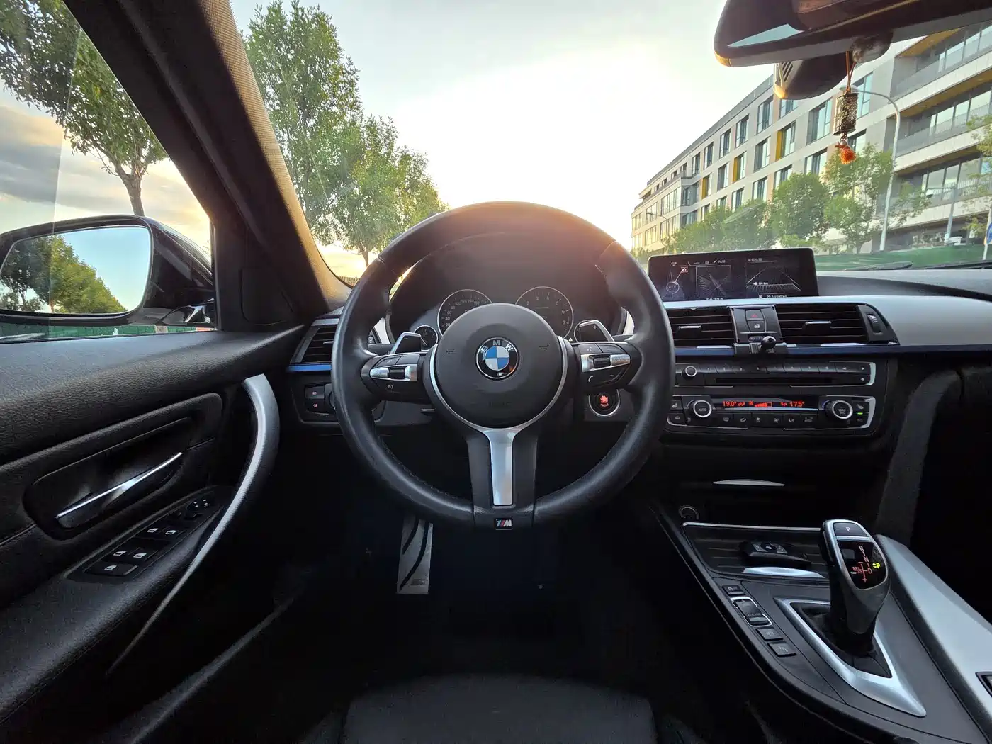 BMW 3 Series (Import) 2013 2013 328i M Sport