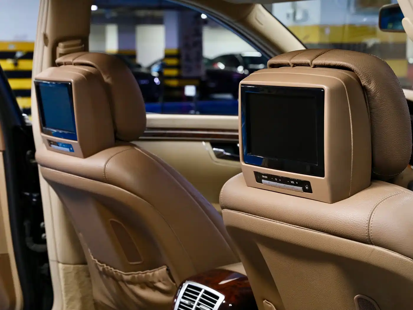 Mercedes-Benz S-Class 2008 S 350 L 4MATIC фото 17