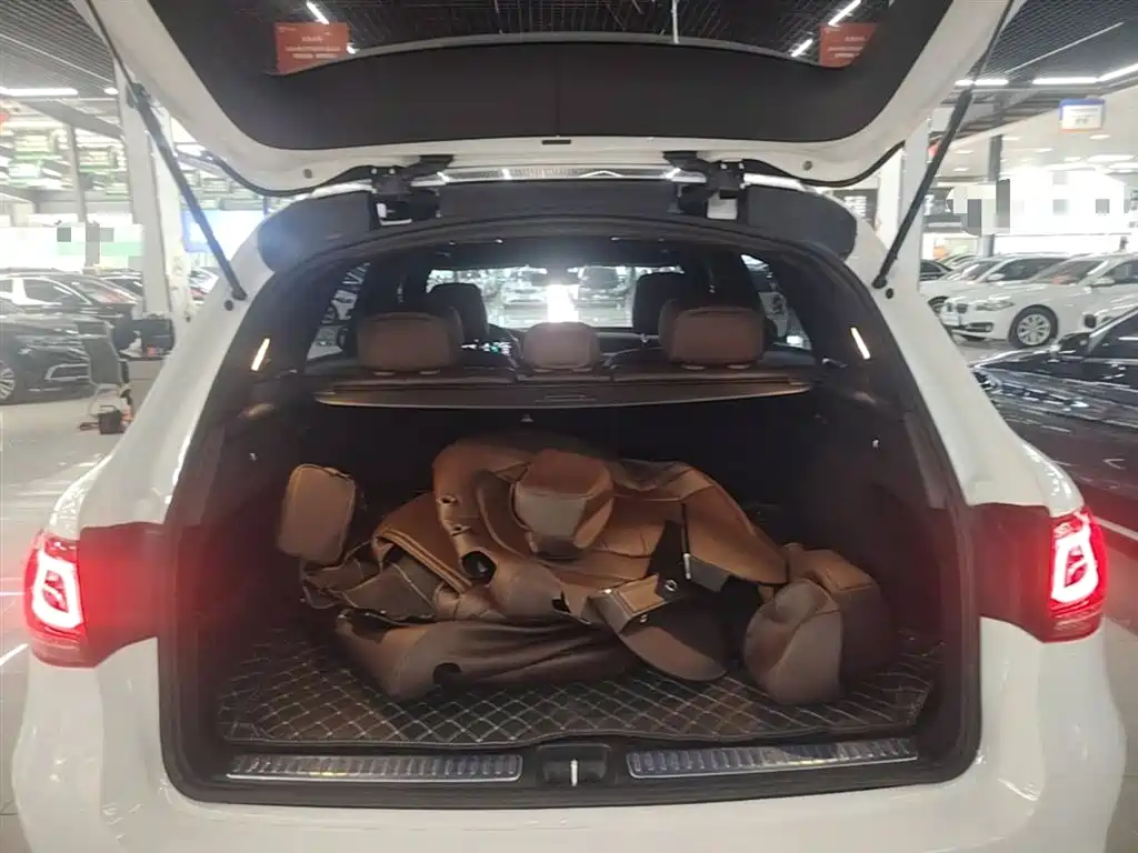 Mercedes-Benz GLC 2022 Facelift GLC 300 L 4MATIC Dynamic Collector's Edition фото 19