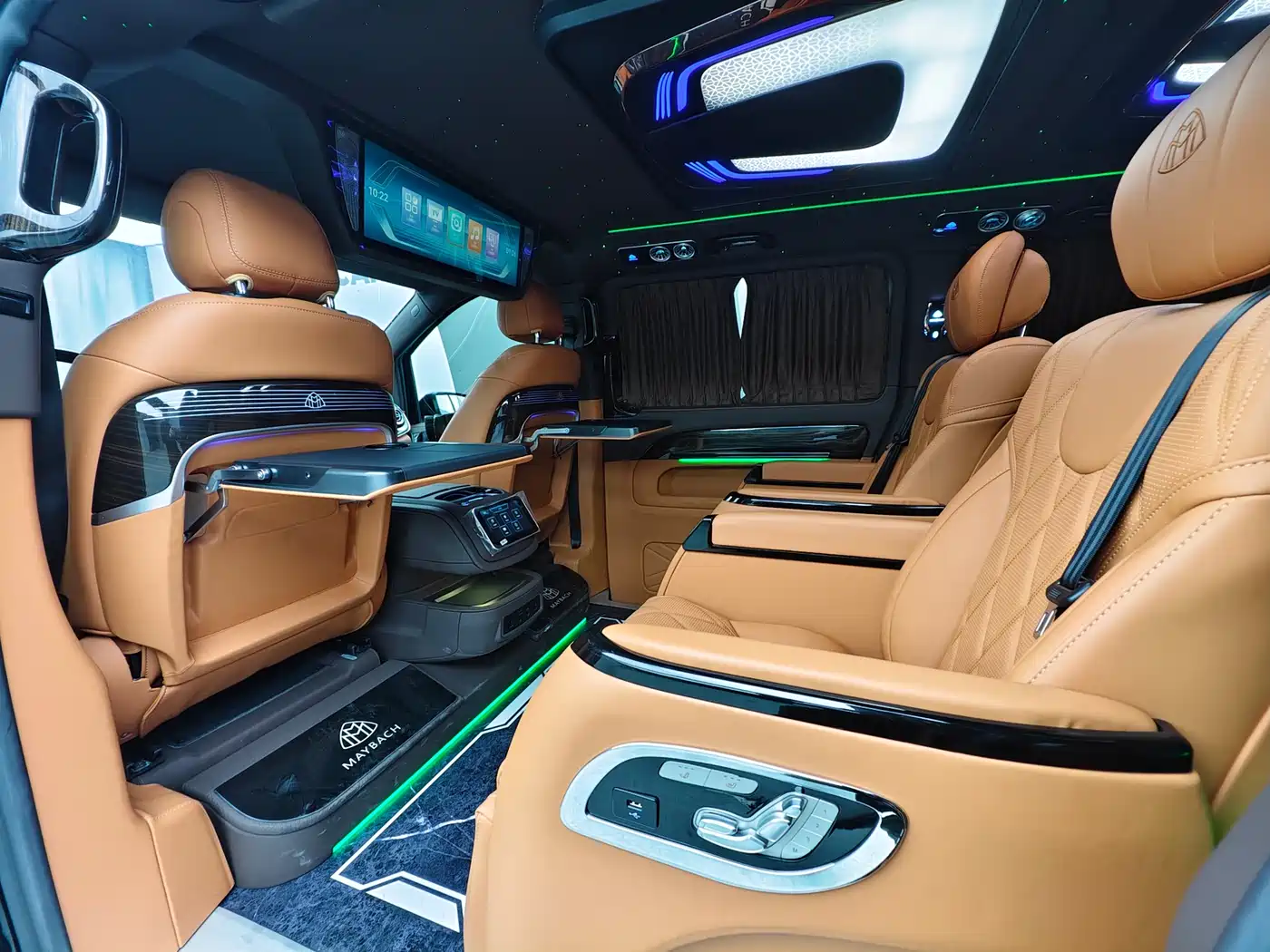 Mercedes-Benz Vito 2018 2.0T Business Edition China VI фото 21