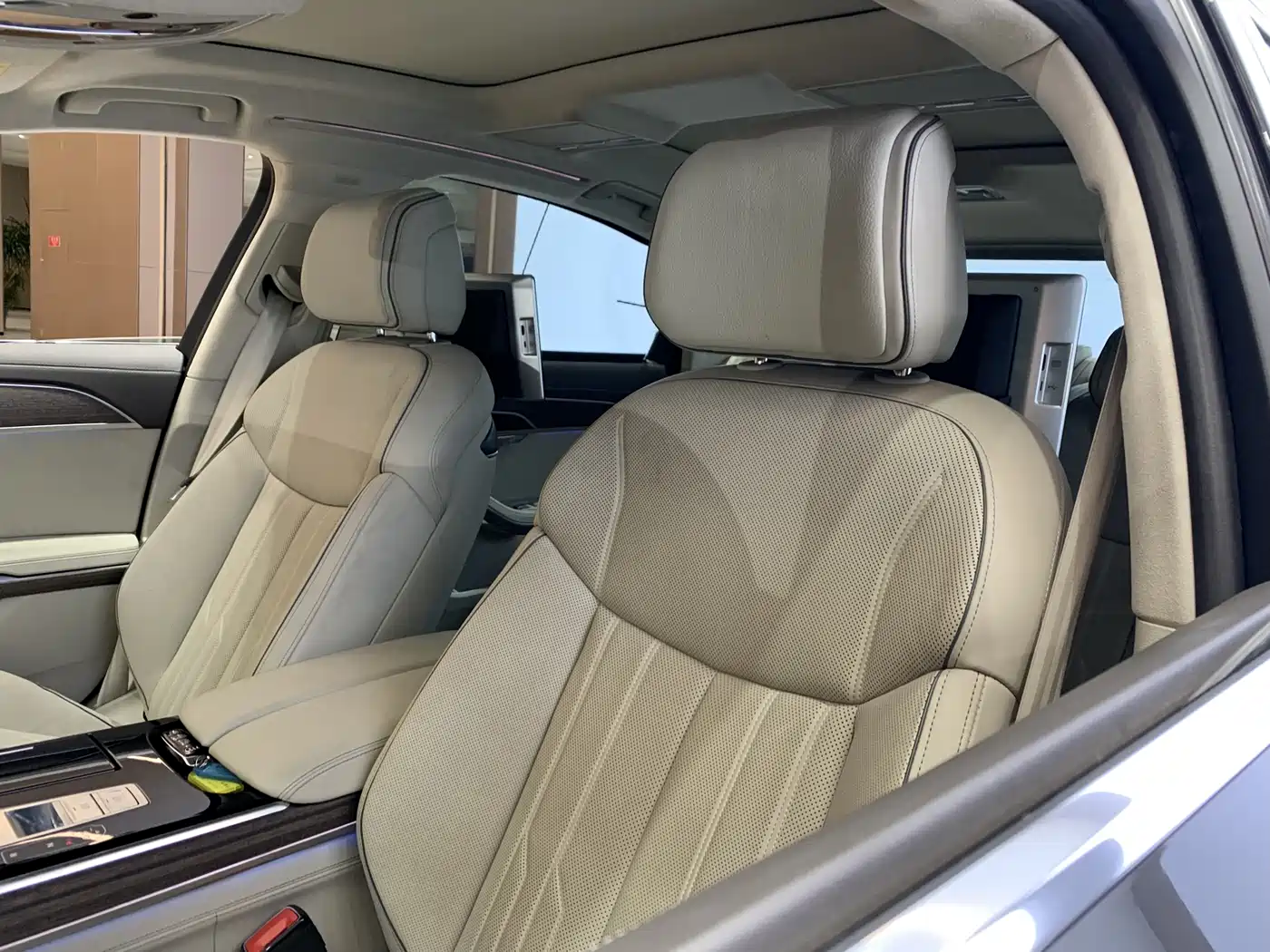 Audi A8 2023 A8L 55 TFSI quattro Flagship фото 10