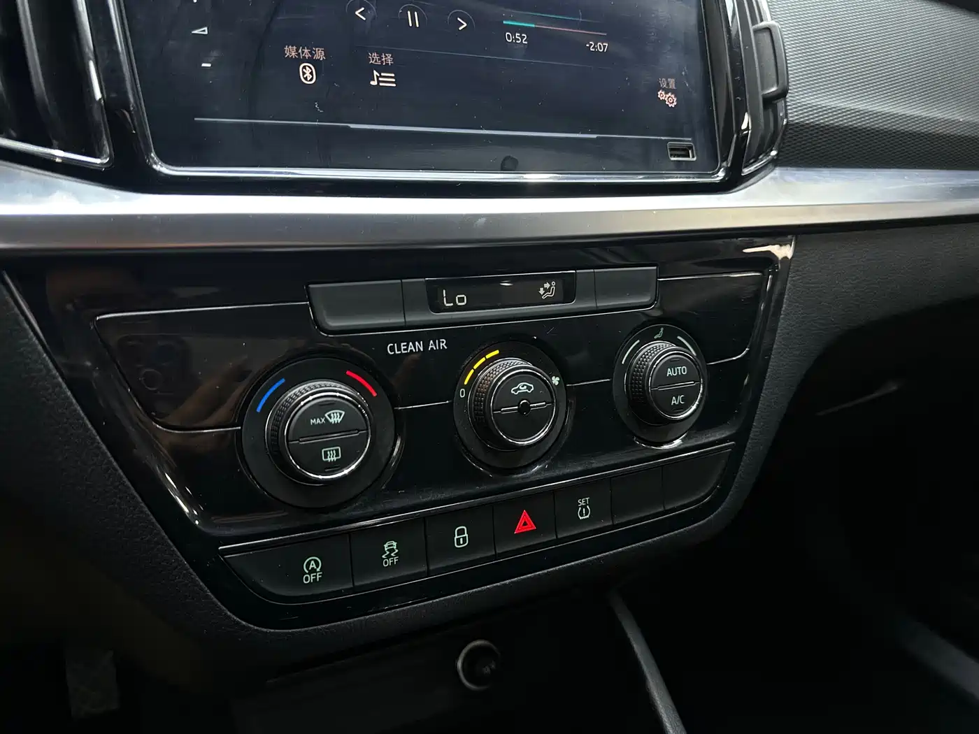 Škoda Kamiq 2022 1.5L Automatic Comfort Edition фото 16