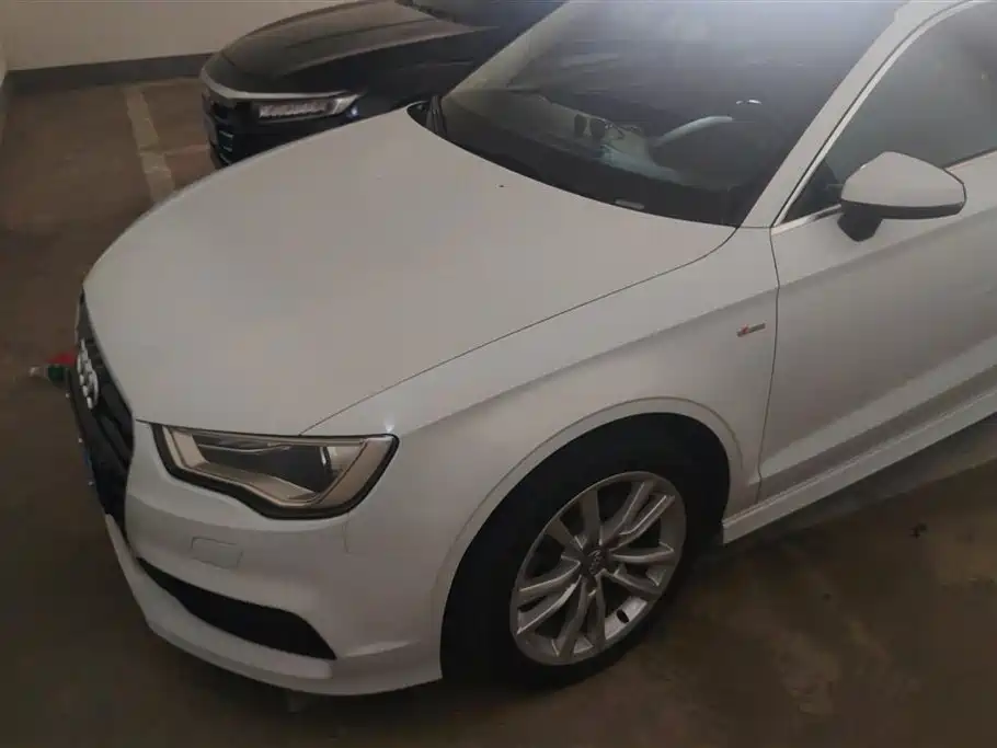 Audi A3 (Import) 2014 Limousine 40 TFSI S line Comfort
