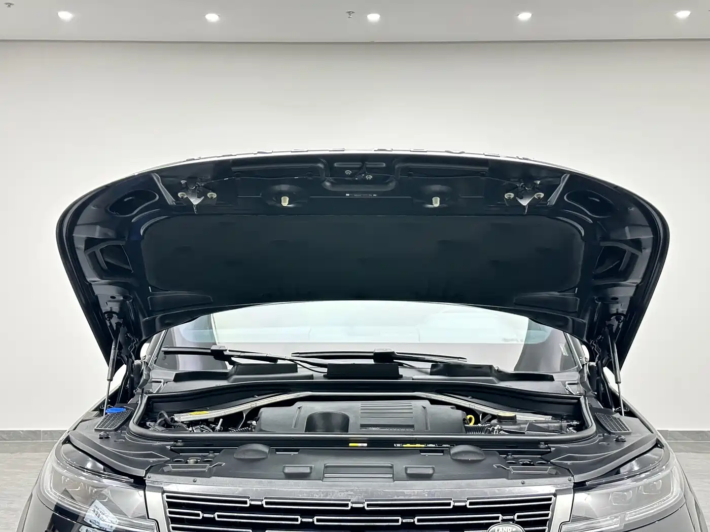Land Rover Range Rover Sport 2023 360PS S фото 19