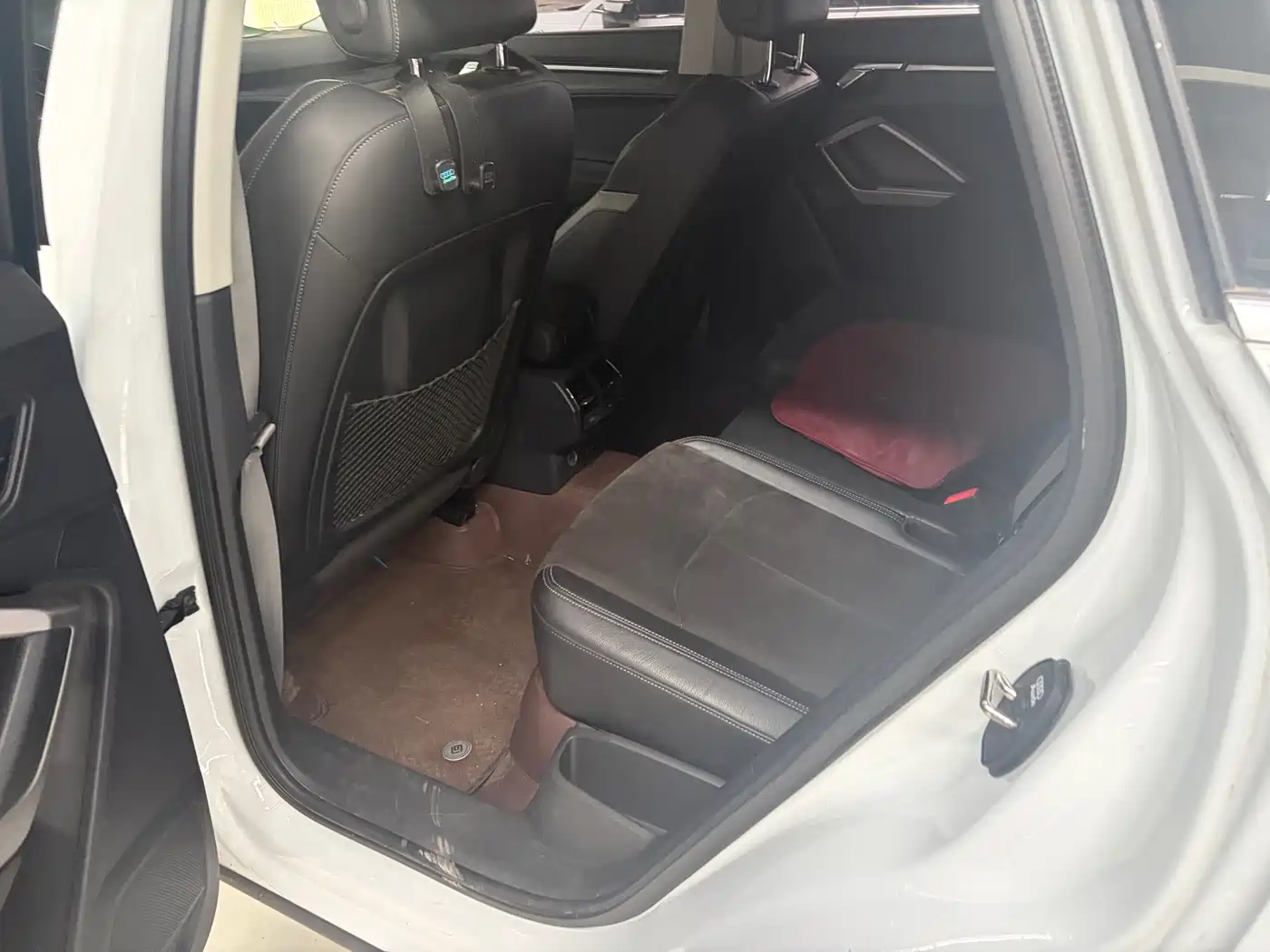 Фото 6 - Audi Q3