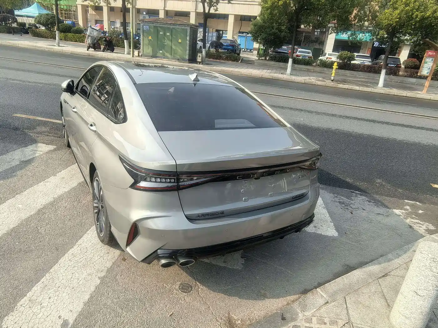 CHERY ARRIZO 8