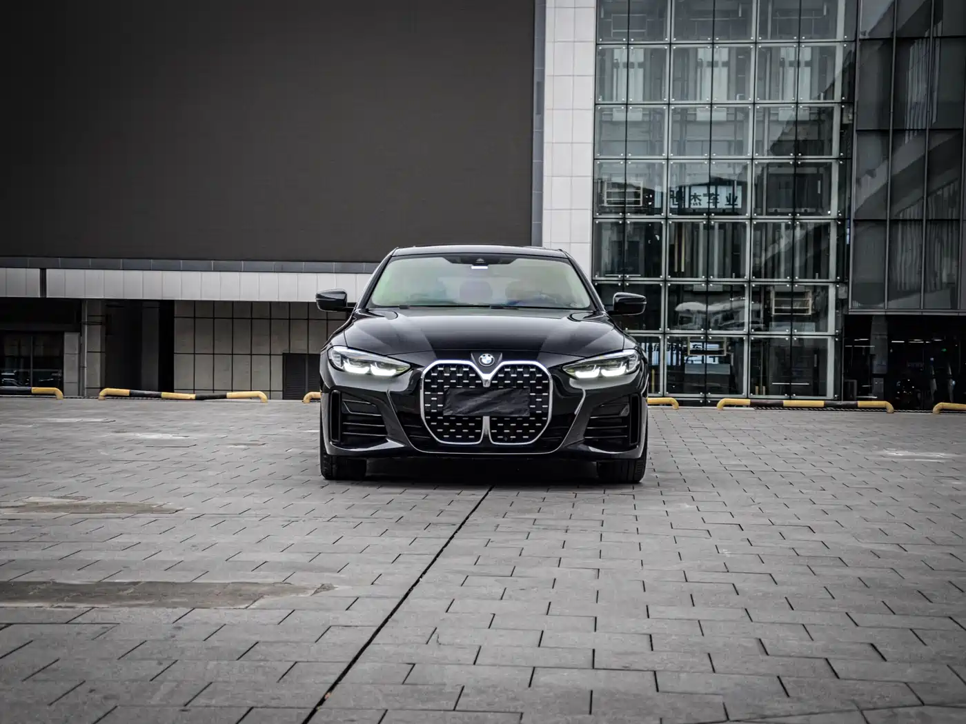 BMW 4 Series 2023 425i Gran Coupe M Sport Package фото 3