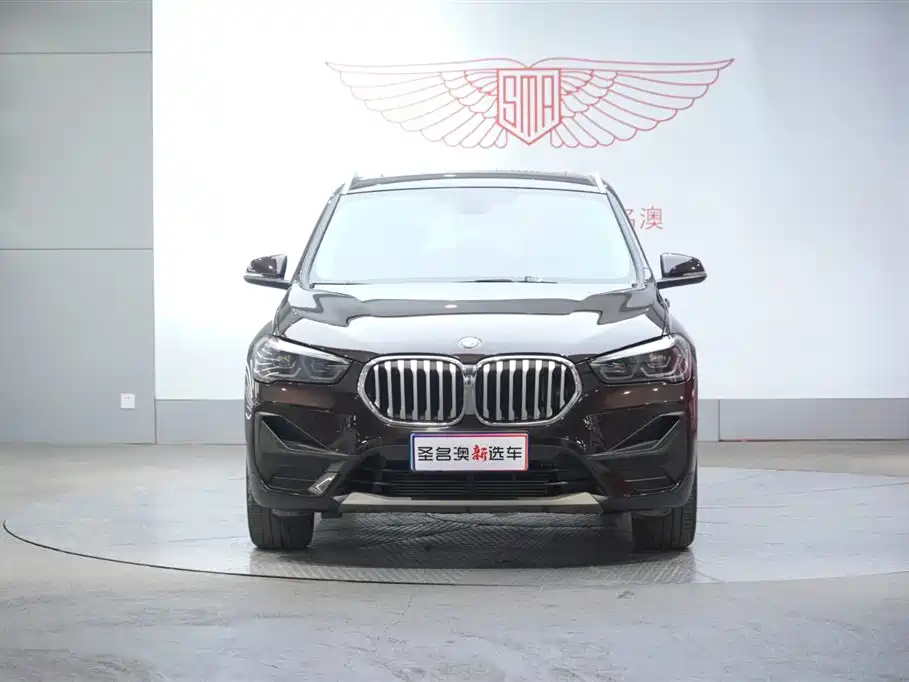 BMW X1 2020 sDrive25Li Leading Model фото 2