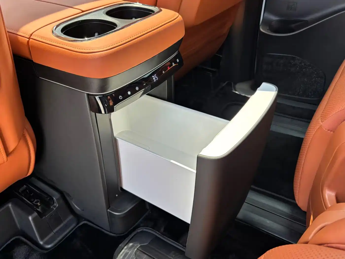 GAC TRUMPCHI YEARNING FOR M8