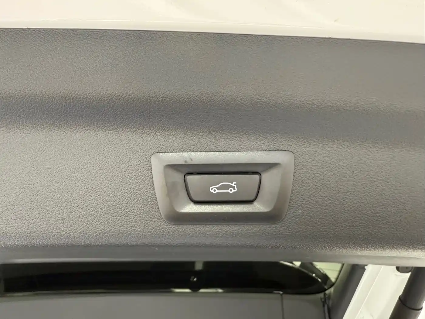 BMW X1 2023 sDrive20Li X Design Package фото 18