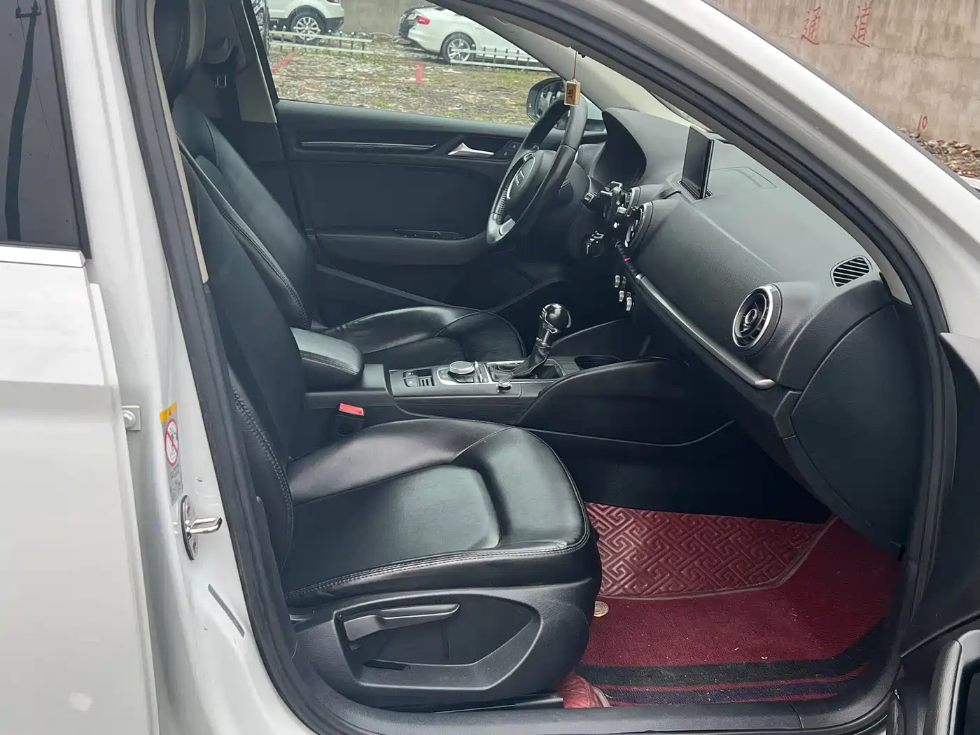 Audi A3 2016 Limousine 35 TFSI Progressive фото 3