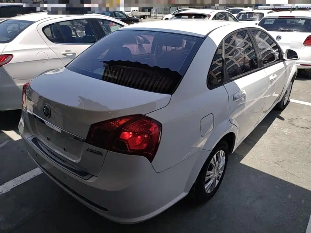 Buick Excelle 2015 1.5L Automatic Classic фото 7