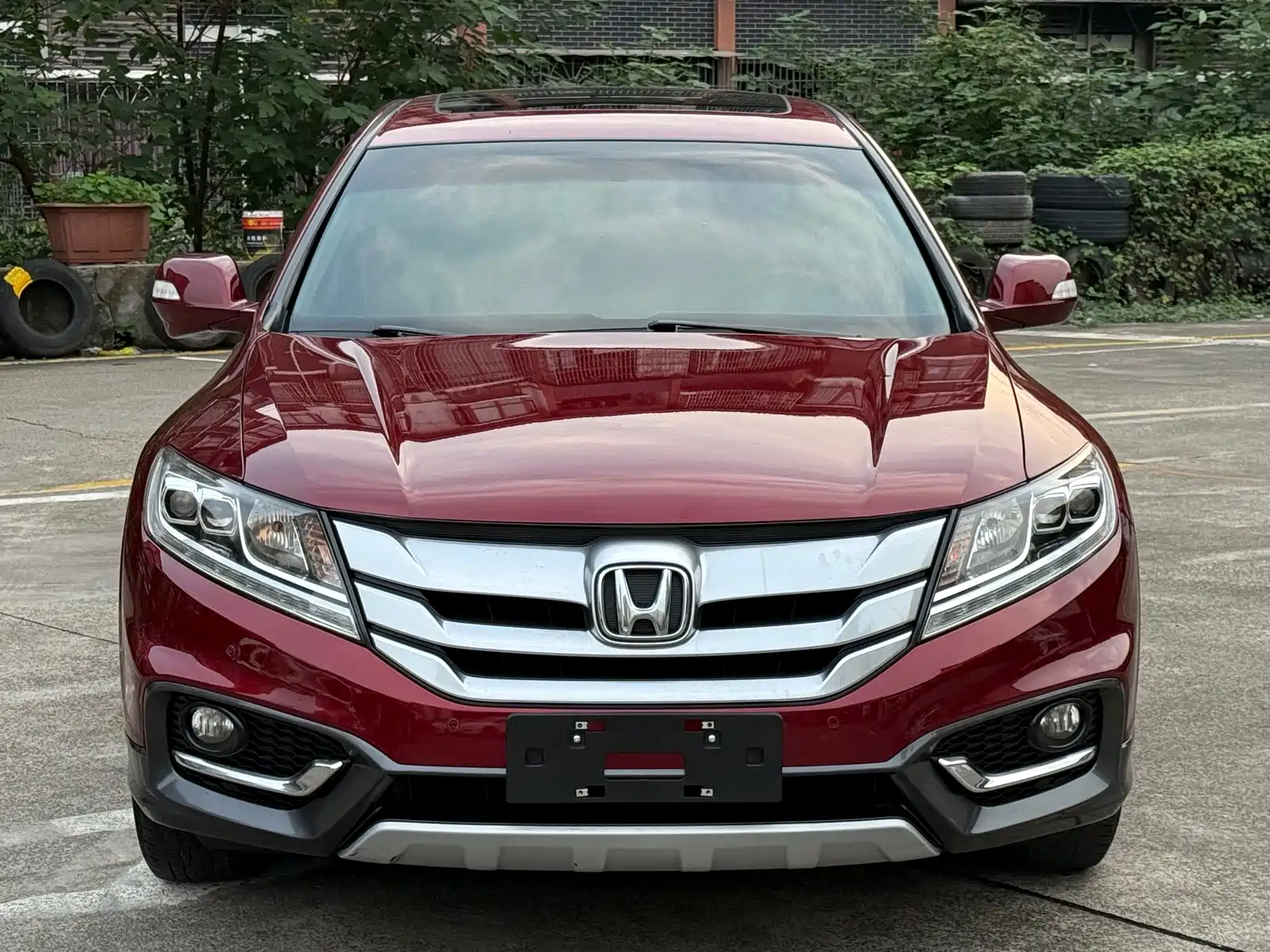 Photo 2 - Honda Crosstour