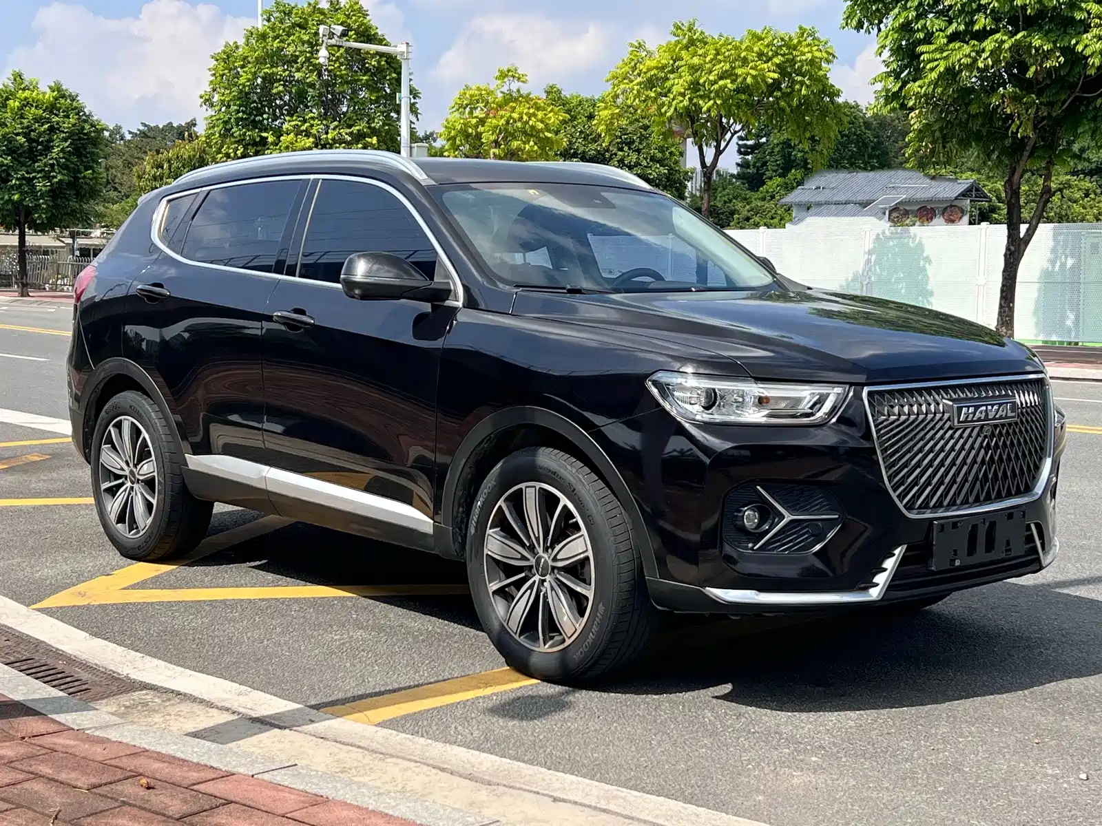 Фото 3 - Haval H6