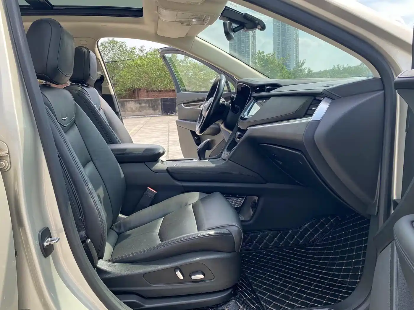 Cadillac XT5 2017 2017 Anniversary Edition 25T Luxury
