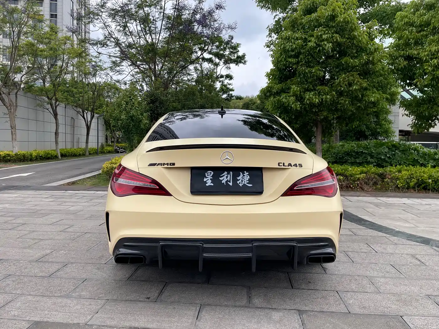 Mercedes-Benz CLA AMG 2017 Facelift AMG CLA 45 4MATIC фото 12