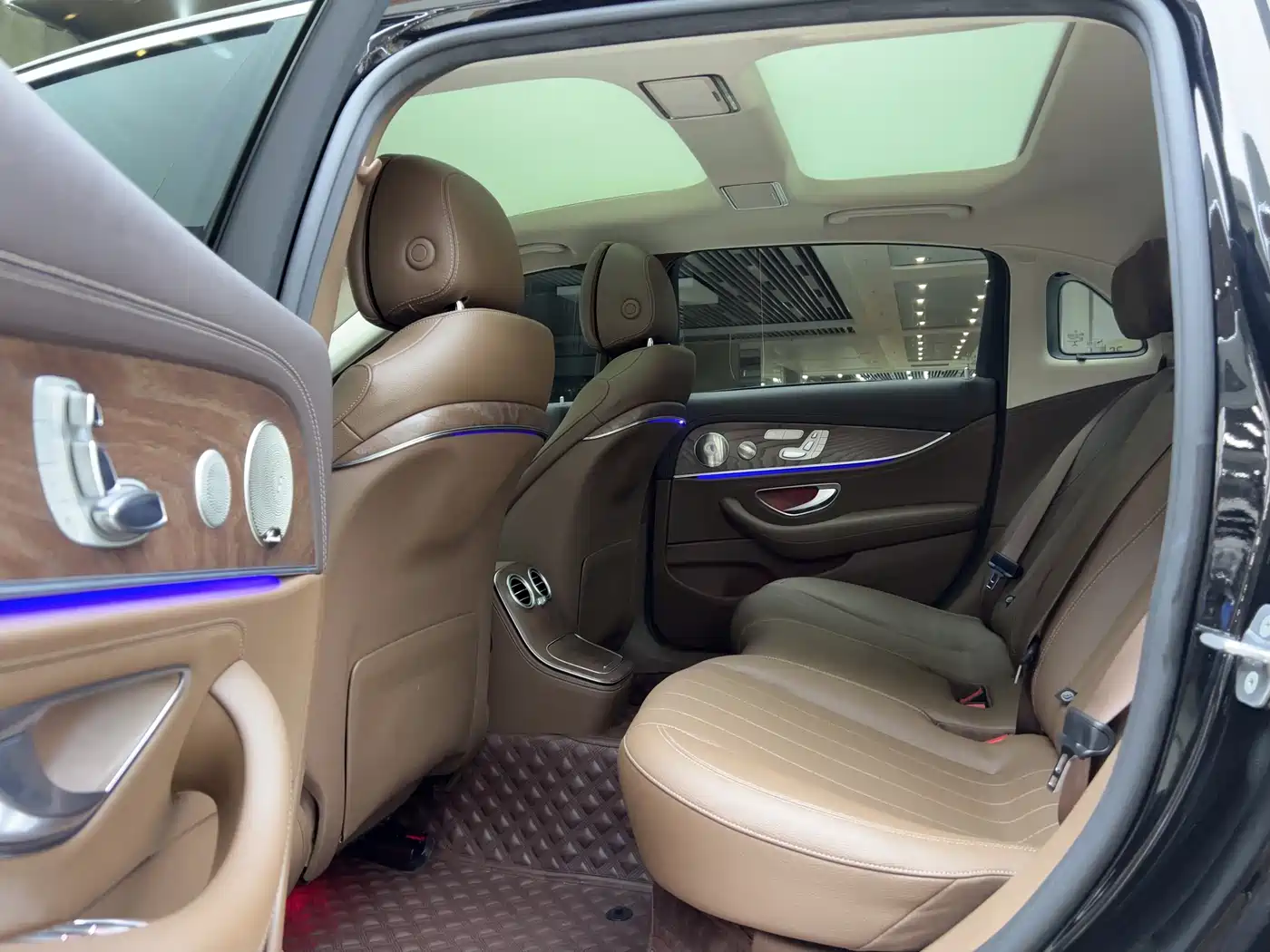 Mercedes-Benz E-Class 2022 Facelift E 300 L Luxury Style фото 9