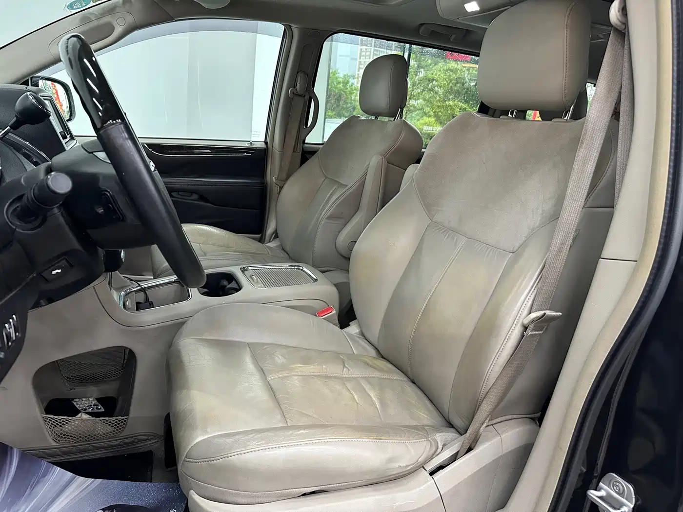 Chrysler Grand Voyager (Import) 2014 2013 3.6L Luxury Edition