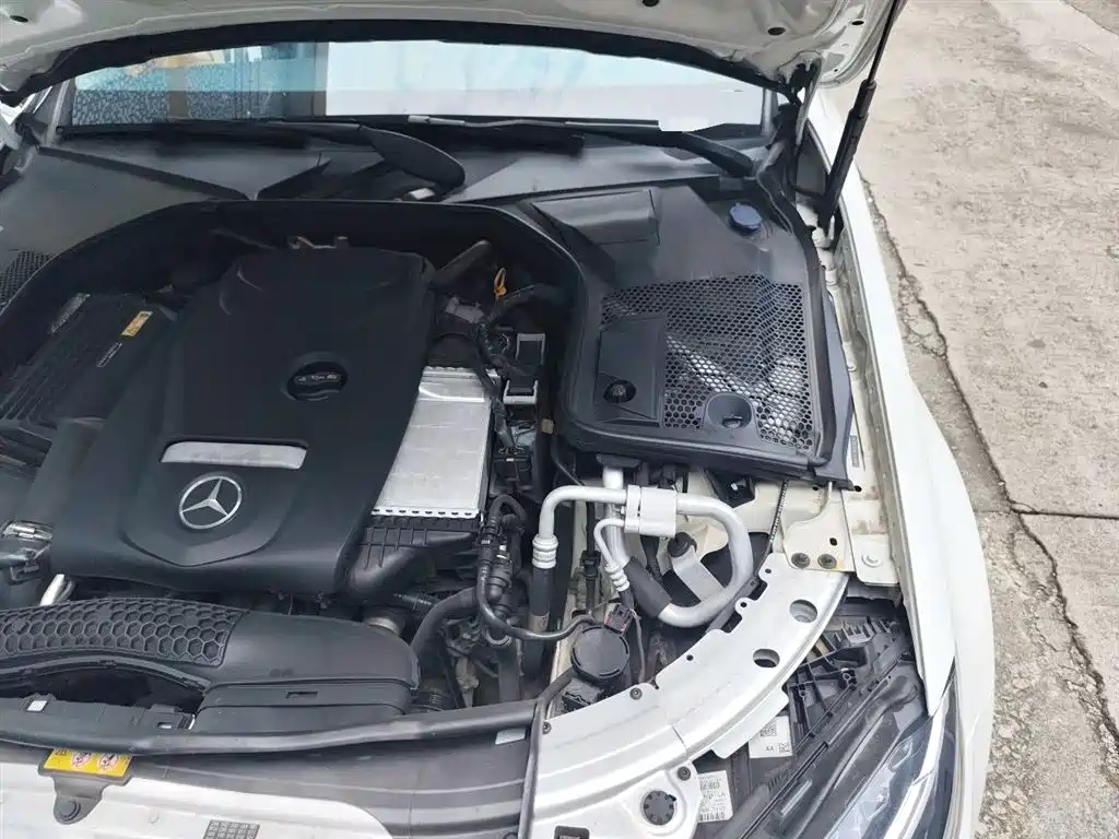 Mercedes-Benz C-Class 2016 C 200 L Sport фото 22