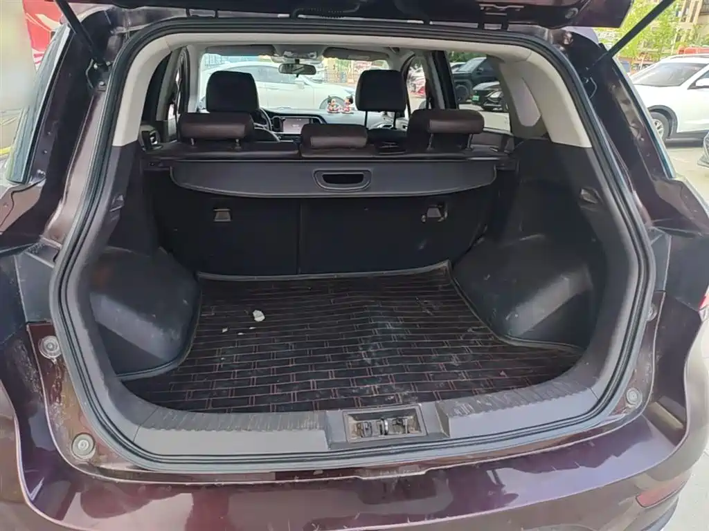 GAC Trumpchi Trumpchi GS4 2015 200T Manual Luxury Edition фото 19