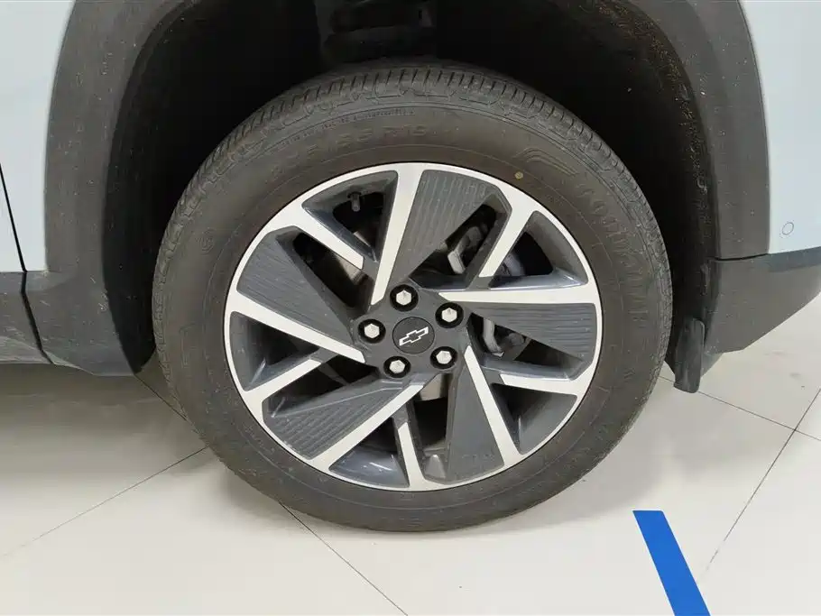 Chevrolet Equinox Plus 2024 102km RS Ultimate Edition фото 6