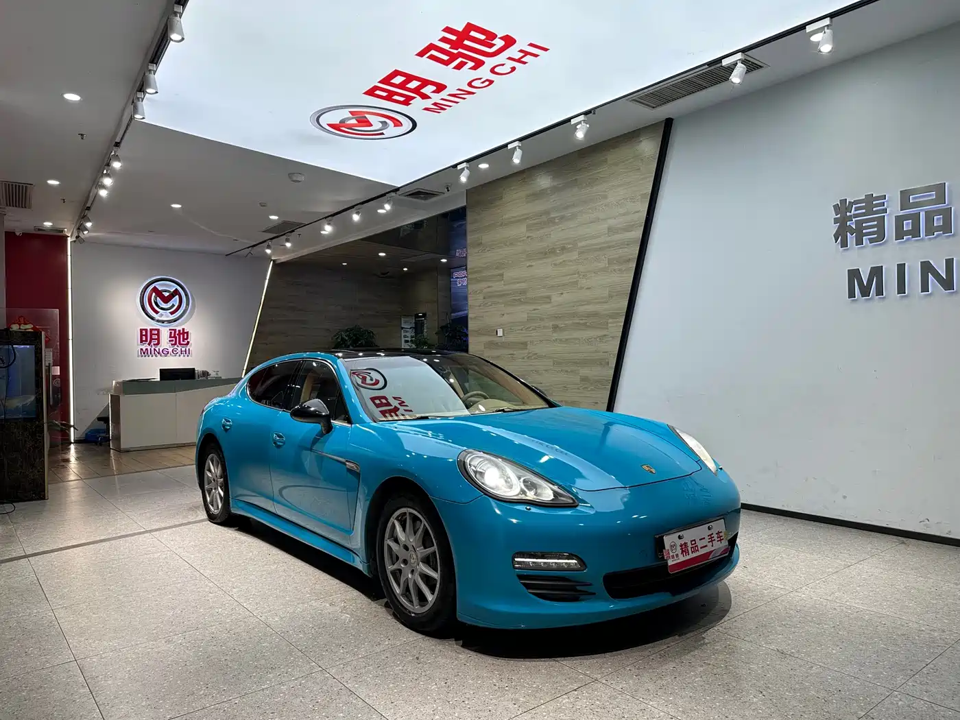 Porsche Panamera 2010 Panamera 3.6L фото 3