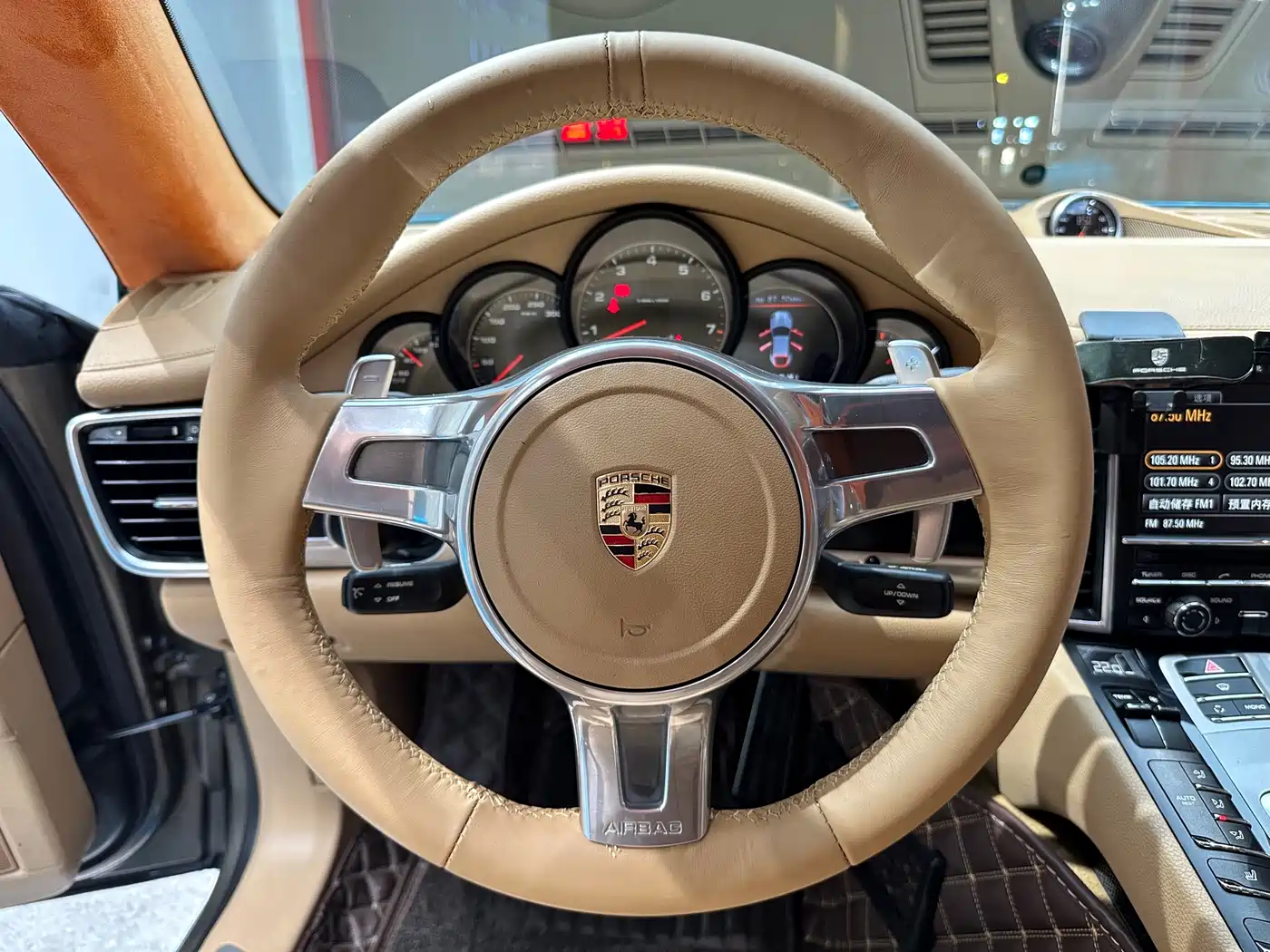 Porsche Panamera 2010 Panamera 3.6L фото 17
