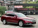 Photo 3 - Honda Crosstour