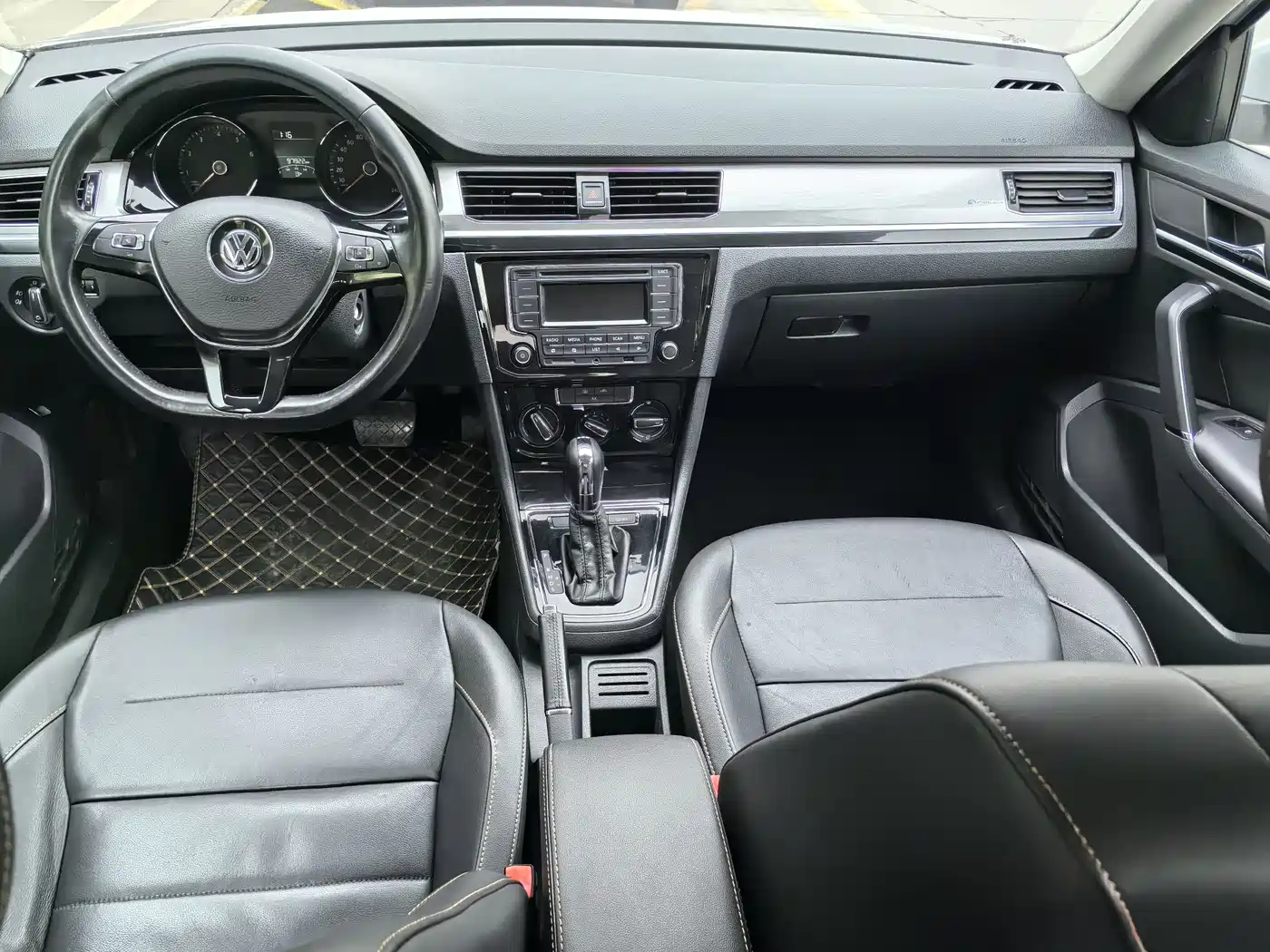 Volkswagen Bora 2018 230TSI DSG Comfort фото 8