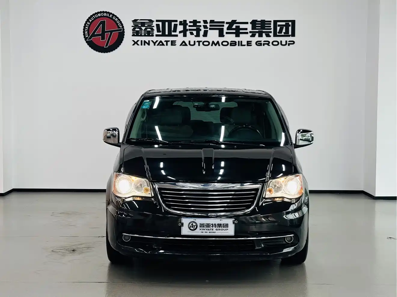 Chrysler Grand Voyager (Import) 2014 2013 3.6L Luxury Edition