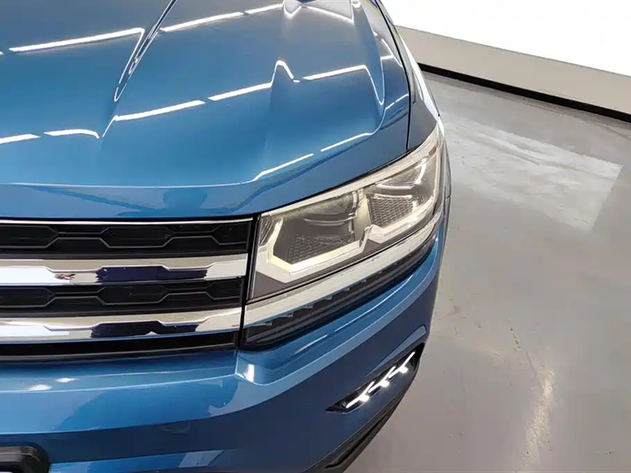 Volkswagen Tharu 2020 330TSI 4WD Luxury Edition China VI фото 5
