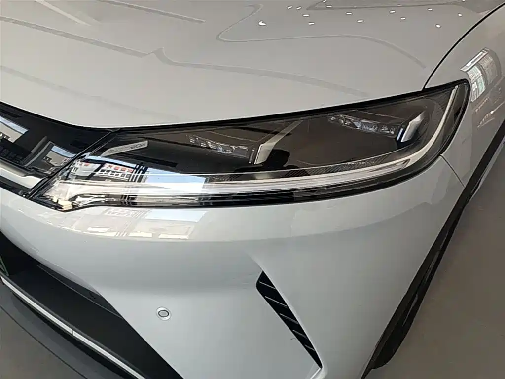 BYD Yuan UP 2025 Smart Drive Edition 401KM Vitality Version фото 24