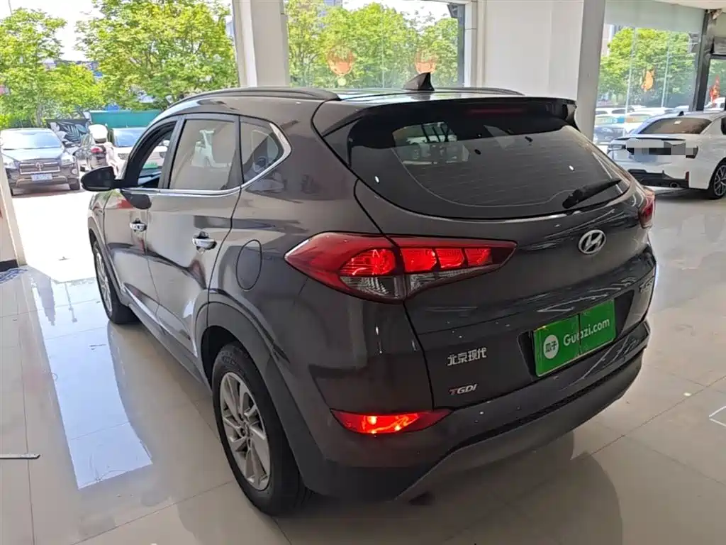 Hyundai Tucson 2015 1.6T Dual Clutch 2WD Smart фото 23
