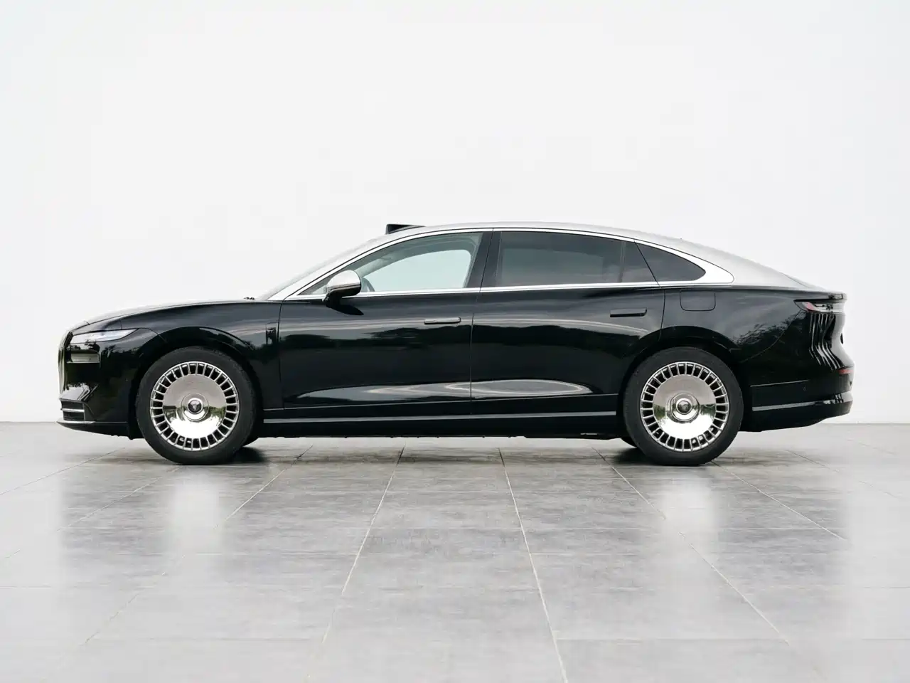 Voyah Auto VOYAH Zhuiguang L 2025 Mid-configuration Model фото 3