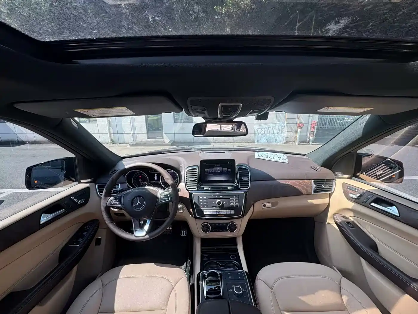 Mercedes-Benz GLE 2018 GLE 400 4MATIC Ultimate Edition фото 7